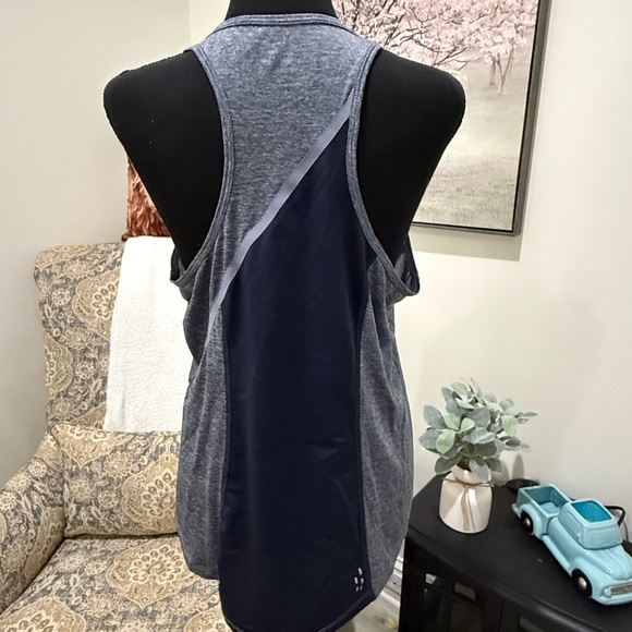 Old Miss Champion Red and Blue Sleeveless Top - Picture 3 of 5